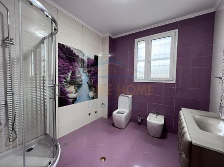 Tirane, jepet me qera Vile , 180 m² 1.800 € 