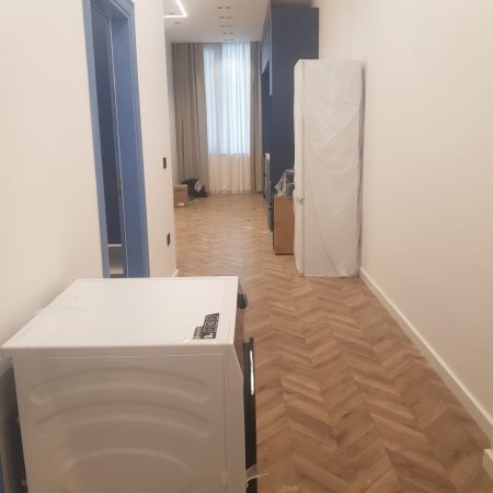 Tirane, jepet me qera apartament 2+1 Kati 0, 900 € 