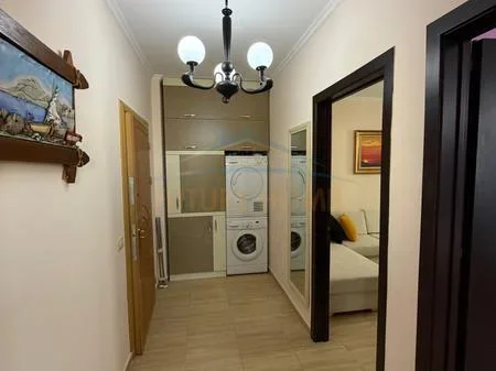 Qera, Apartament 1+1, Fresk, Tirane.