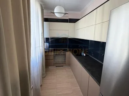 Qera, Apartament 1+1, Fresk, Tirane.
