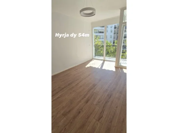 Tirane, shitet apartament 1+1 Kati 7, 54 m² 115.000 € (don bosko)