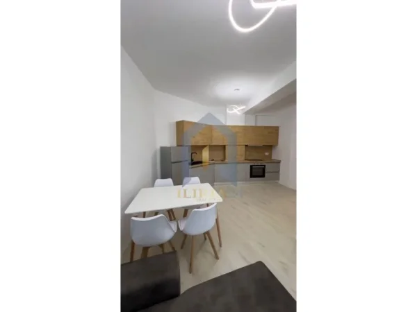 jepet me qera Kati 6, 570 € ASTIR 2+1