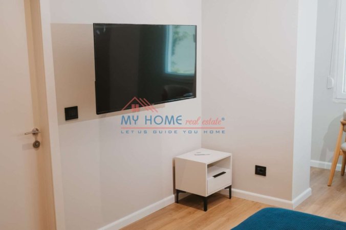 Tirane, jepet me qera garsonier 1+1 Kati 3, 30 m² 1.100 € (Myslym Shyri)