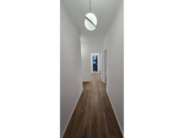 Tirane, shitet apartament 2+1 Kati 7, 93 m² 218.000 € (Rr. Haxhi Hysen Dalliu)