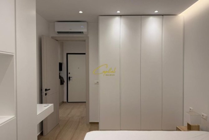 Tirane, jepet me qera apartament 1+1 Kati 3, 70 m² 75.000 Leke ( ZOGU I ZI )