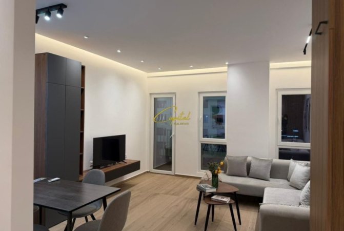 Tirane, jepet me qera apartament 1+1 Kati 3, 70 m² 75.000 Leke ( ZOGU I ZI )