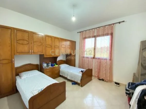 Durres, shitet Vile 1 Katshe , 830 m² 95.000 €