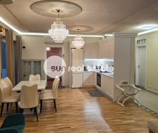 Shkoder, jepet me qera apartament 1+1+Ballkon Kati 4, 106 m² 500 € (DERGUT)