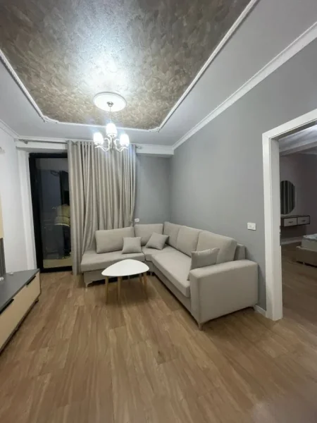 Tirane, jepet me qera apartament 2+1 , 110 m² (Rruga Mine Peza)
