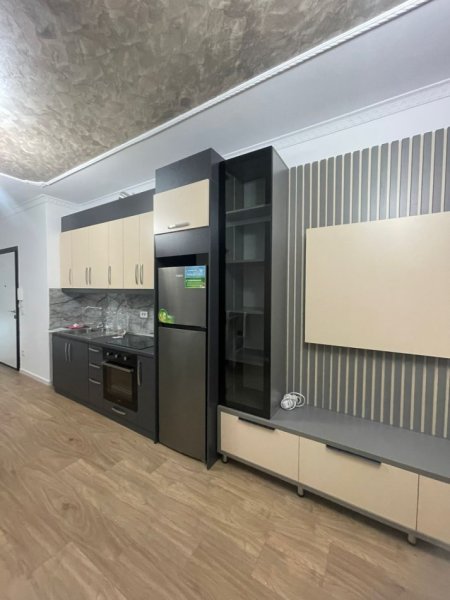 Tirane, jepet me qera apartament 2+1 , 110 m² (Rruga Mine Peza)