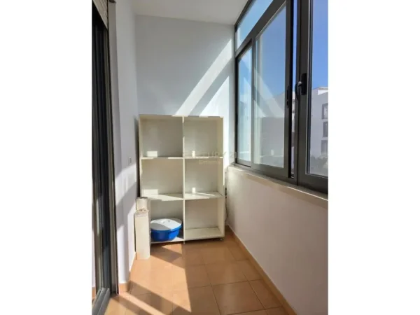 Tirane, jepet me qera apartament 2+1 Kati 2, 100 m² 850 € (Liceu Artsistik)