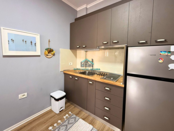 Vlore, shitet apartament 1+1 Kati 7, 50 m² 120.000 € (lungomare)