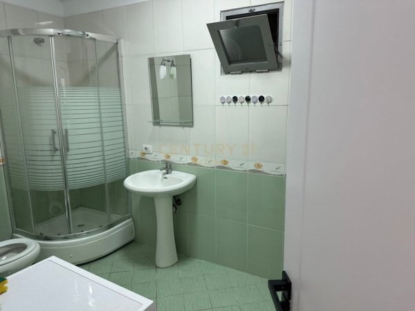 Tirane, shitet apartament 2+1 , 96 m² 157.000 € (Astir)
