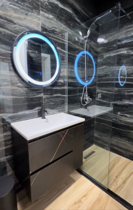 Jepet me Qira Apartament Luksoz 1+1 tek Liqeni i Thatë, pranë Hotel Radisson,   650 €URO