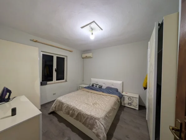 Tirane, jepet me qera apartament 1+1 Kati 4, 60 m² 400 € (Irfan Tomini)