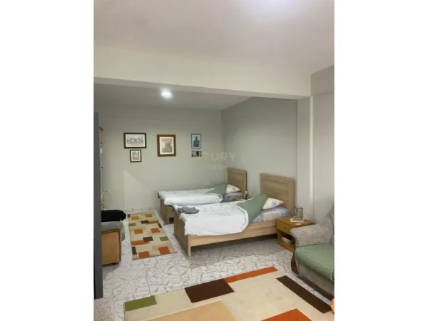 Tirane, shes apartament 2+1 Kati 3, 374 m² 520.000 € (Ambasada Amerikane)