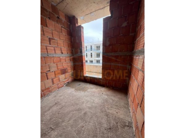 Tirane, shitet apartament 2+1 Kati 7, 79 m² 101.500 € (Univers City)