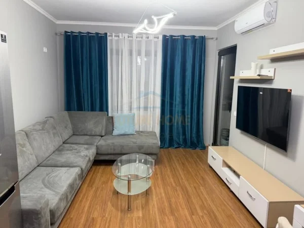 Qera, Apartament 2+1, Unaza e Re.