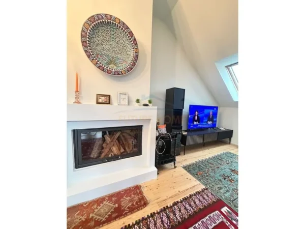 Tirane, shitet apartament 2+1 Kati 5, 320 m² 640.000 € (Komuna e Parisit)