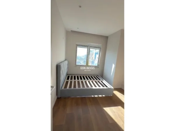 Tirane, shitet apartament 1+1+Ballkon Kati 10, 60 m² 93.000 € (Astir)