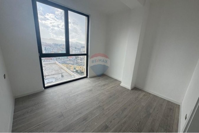 Tirane, jepet me qera zyre , 95 m² 1.000 € (Rruga Mine Peza)