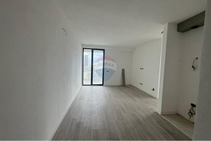 Tirane, jepet me qera zyre , 95 m² 1.000 € (Rruga Mine Peza)