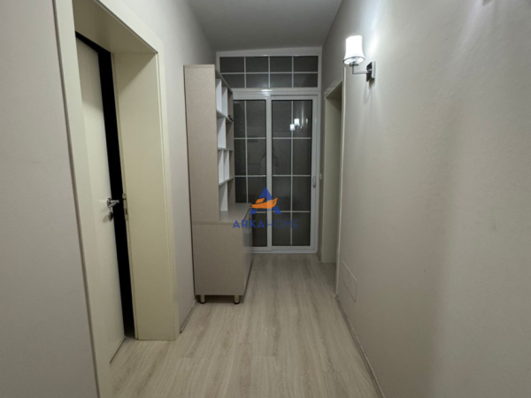 Tirane, jepet me qera apartament 2+1 Kati 3, 96 m² 623 € (5 MAJI)