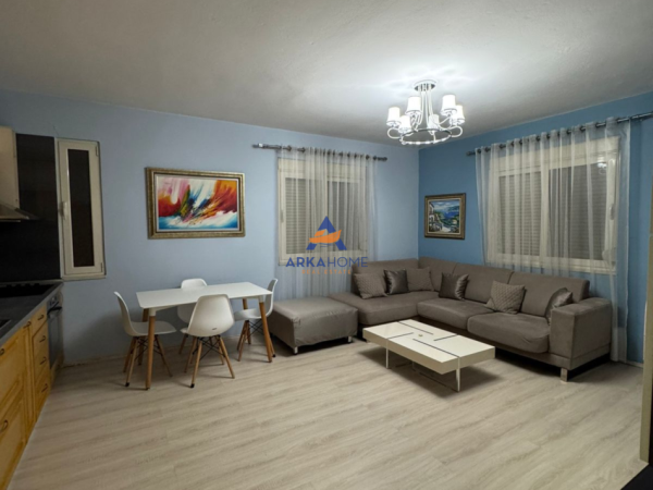 Tirane, jepet me qera apartament 2+1 Kati 3, 96 m² 623 € (5 MAJI)
