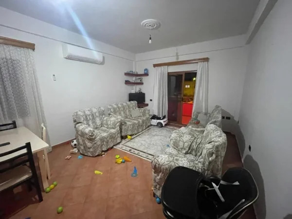 Tirane, shitet apartament 1+1 Kati 2, 107 m² 144.500 € (prane Universitetit "Marin Barleti" ,Selite)
