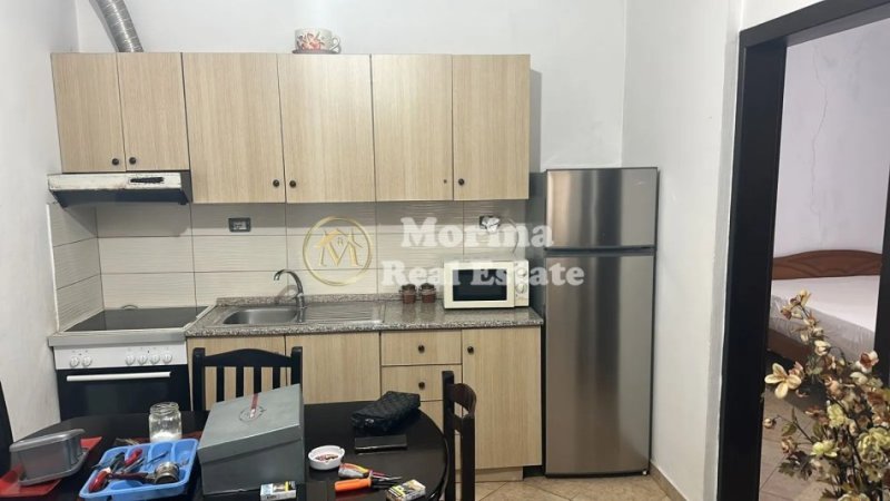 Tirane, jepet me qera shtepi 2+1 Kati 2, 70 m² 350 € (5 Maji)