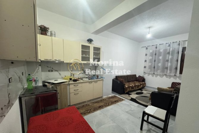 Tirane, jepet me qera apartament 1+1 Kati 1, 75 m² 400 € (5 Maji)
