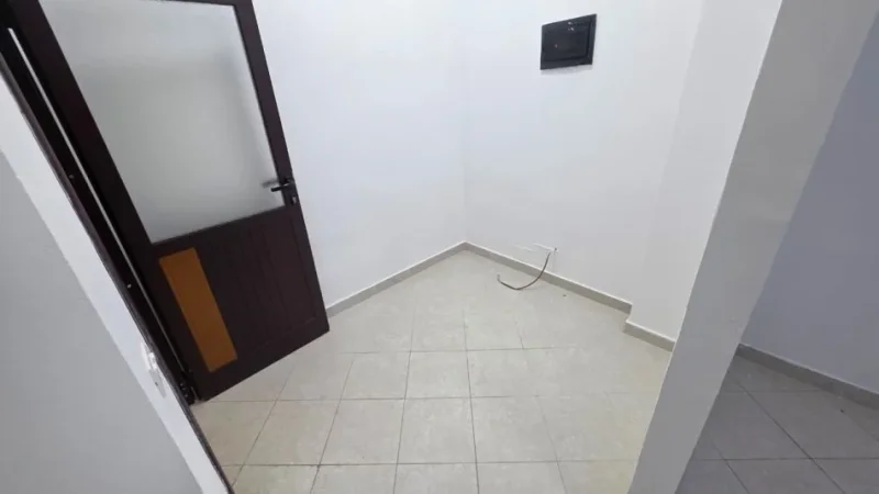 Vlore, jepet me qera ambjent biznesi Kati 0, 45 m² 500 € (Blv.Ismail Qemali)