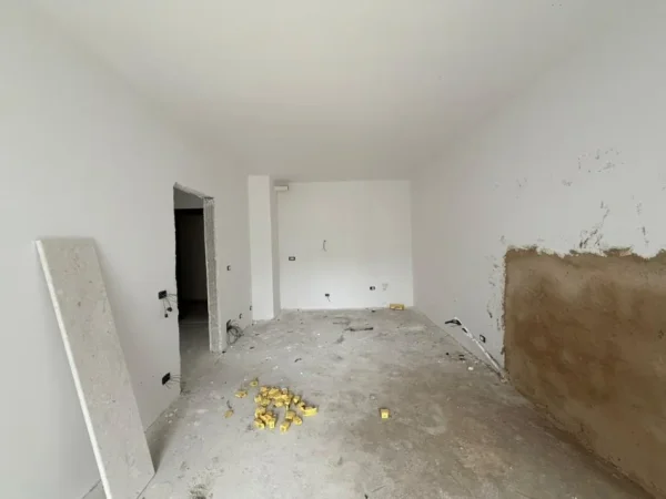 Tirane, shitet apartament 1+1 Kati 2, 69 m² 88390 € (QTU)