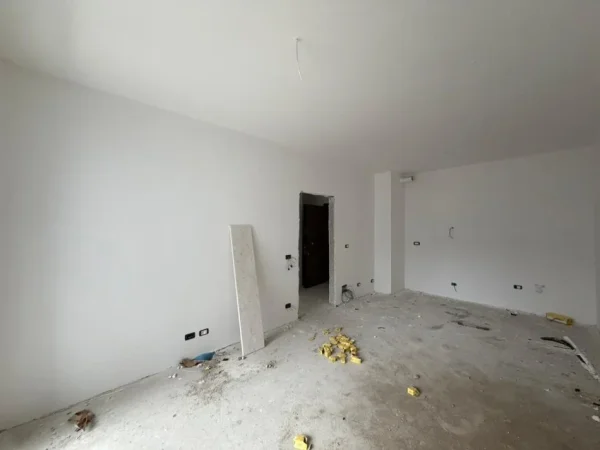 Tirane, shitet apartament 1+1 Kati 2, 69 m² 88390 € (QTU)