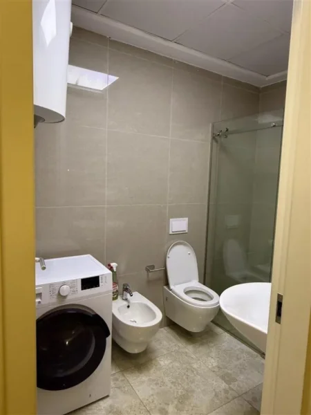 Tirane, jepet me qera apartament 2+1 Kati 6, 90 m² 750 € (don bosko)