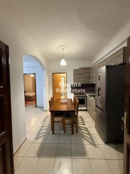 Tirane, jepet me qera shtepi 1+1 Kati 1, 74 m² 350 € (Yzberisht)