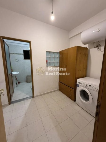 Tirane, jepet me qera shtepi 1+1 Kati 1, 74 m² 350 € (Yzberisht)