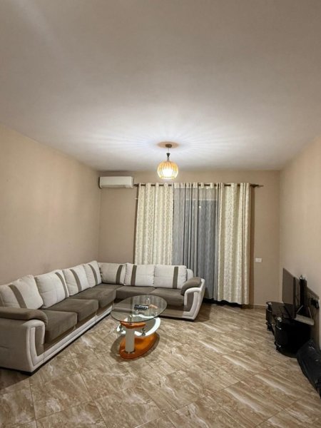 Tirane, jepet me qera apartament 2+1 Kati 2, 108 m² 600 € (Astir)