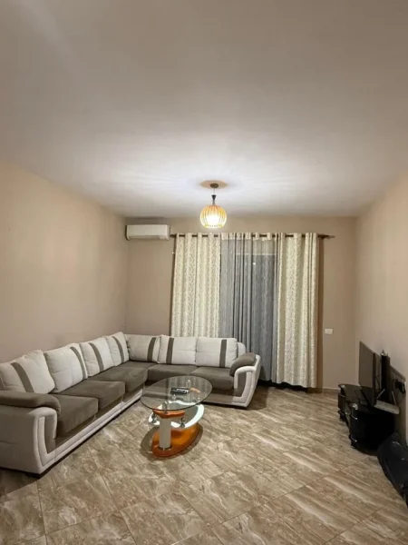 Tirane, jepet me qera apartament 2+1 Kati 2, 108 m² 600 € (Astir)