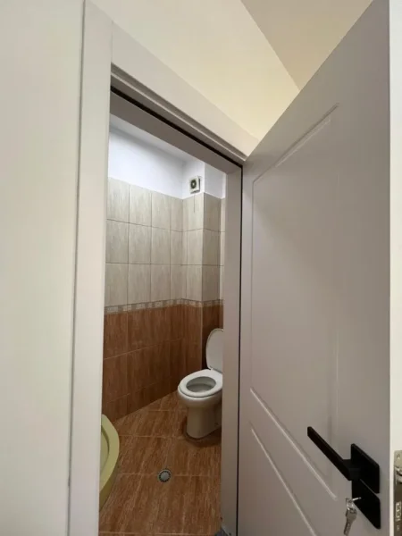 Tirane, shitet apartament 2+1 Kati 8, 94 m² 157.000 € (teodor keko)