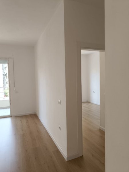 Jepet me Qira Apartament 1+1+depo (i pamobiluar) ne Komunen e Parisit,   600 €URO