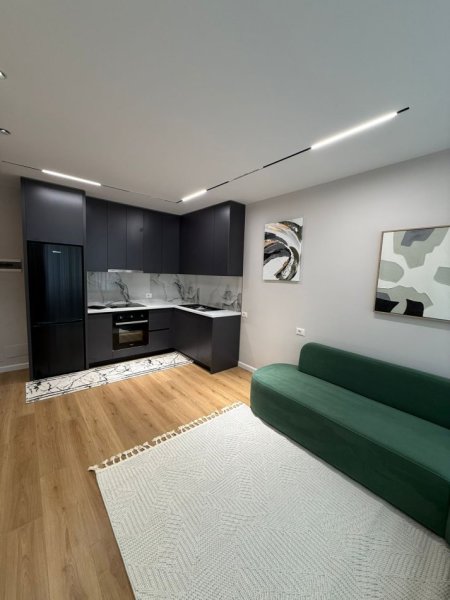 Tirane, shitet apartament 1+1+Ballkon Kati 3, 59 m² 121.000 € (Nela 5)