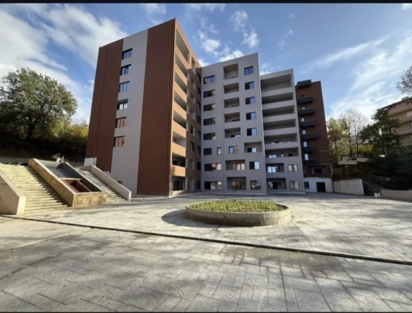 SHITET APARTAMENT  2+1 Kati 0, 131 m² 157.300 € (RRUGA ELBASANIT)