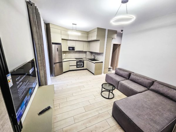 Tirane, jepet me qera apartament 1+1+Ballkon , 70 m² 620 € (River Residence)