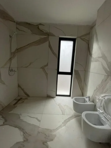 Tirane, shitet apartament 2+1 , 110 m² 164.009 € (Eagle Residence, Ish-Dogana)