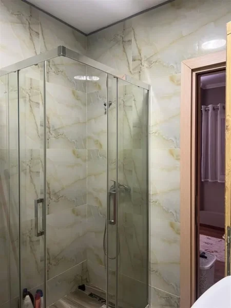 Tirane, jepet me qera apartament 2+1+Ballkon Kati 8, 95 m² 600 € (Don Bosko , prane viva market)