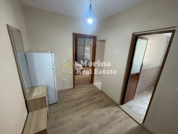Tirane, jepet me qera apartament 2+1 Kati 3, 70 m² 550 € (Ali Demi)