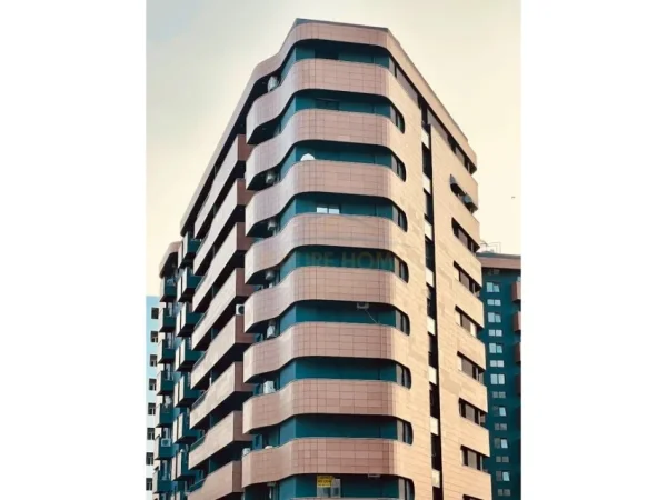 Tirane, jap me qera apartament 1+1+Ballkon Kati 3, 60 m² 600 € (UNAZA E RE)