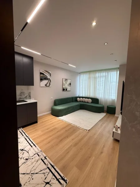 Tirane, shitet apartament 1+1+Ballkon Kati 5, 59 m² 121.000 € (Astir, Nela 5)