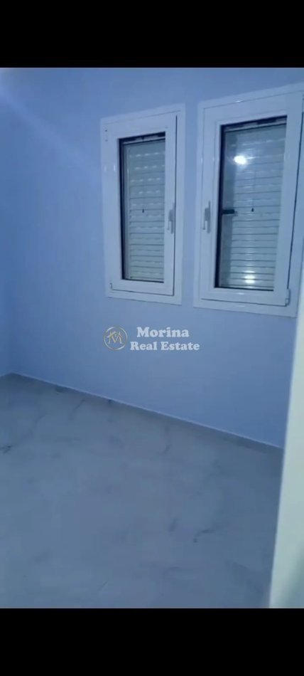 Tirane, jepet me qera shtepi 2+1 Kati 3, 100 m² 400 € (Qytet Studenti)